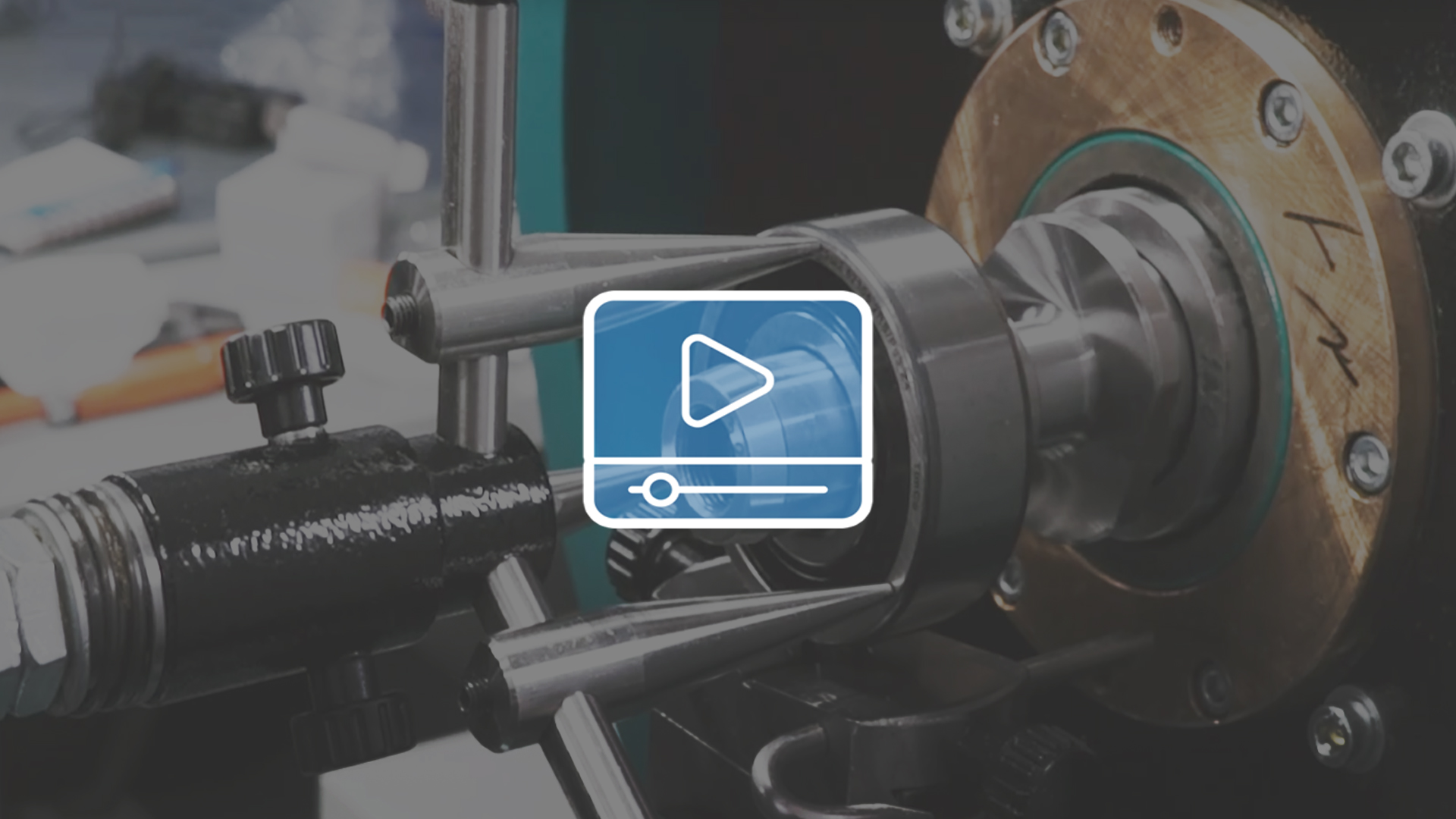 ВИДЕО: Вибродиагностика подшипников в ОТК «ЗПУ» — как это работает и для чего нужно